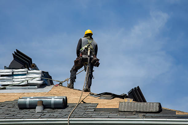 Professional Roofing technician working in Sykesville, MD